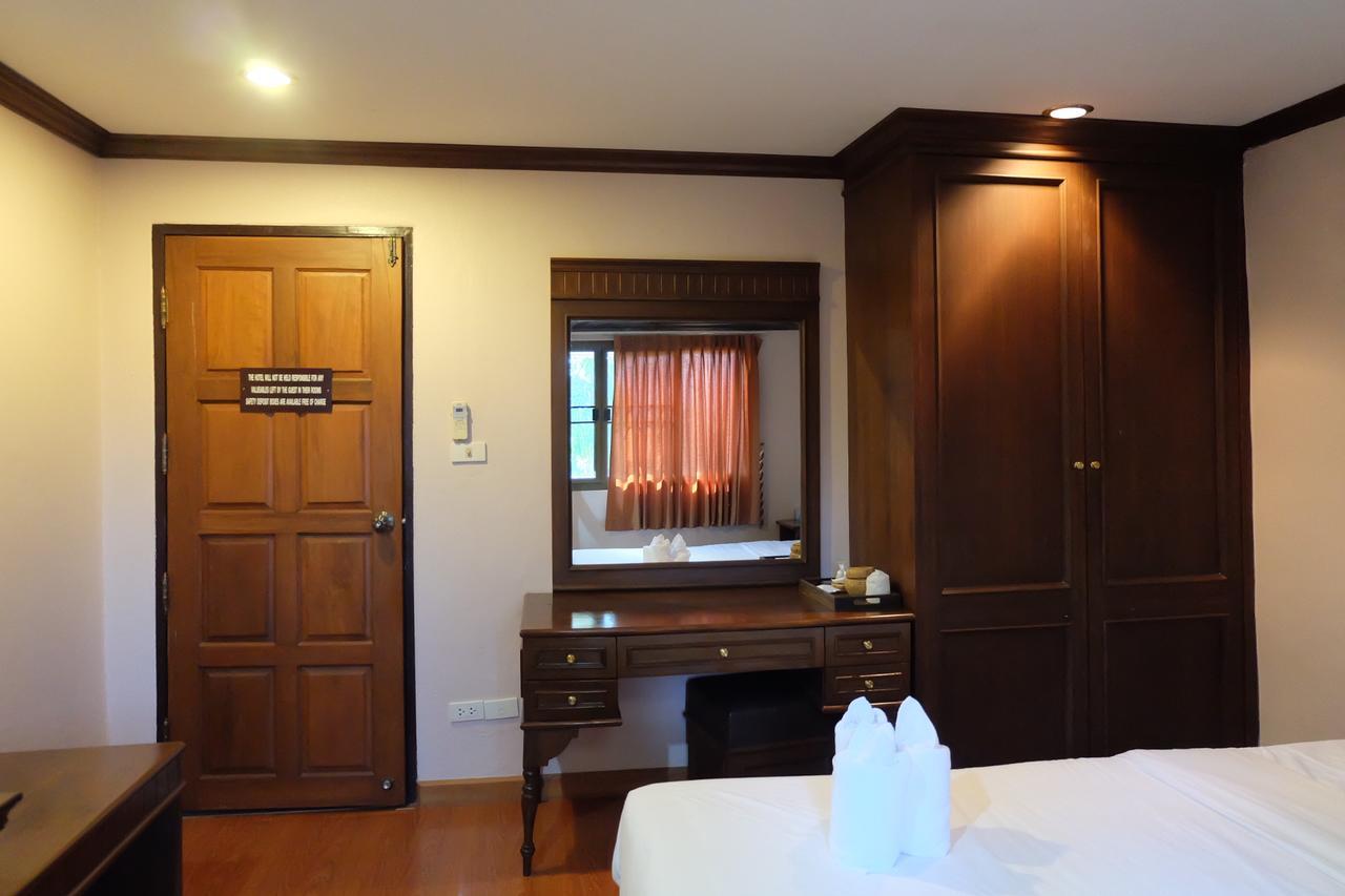 Star Bright Court Hotel Чианг Рай Екстериор снимка