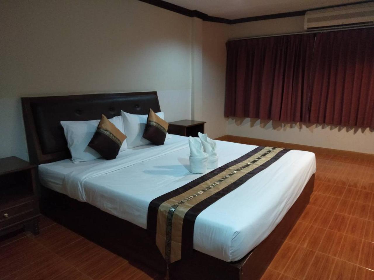 Star Bright Court Hotel Чианг Рай Екстериор снимка
