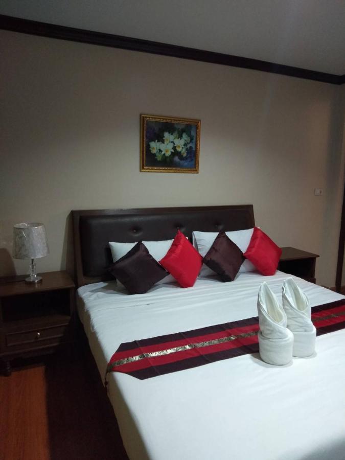Star Bright Court Hotel Чианг Рай Екстериор снимка